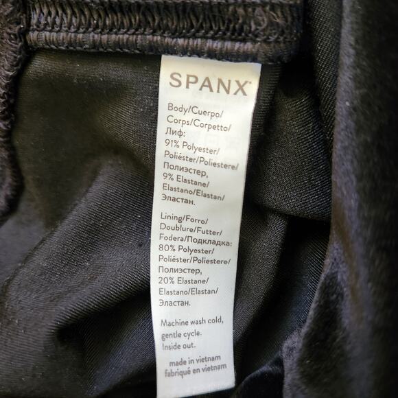 Spanx High Waist Velvet Leggings Size M Black Tummy Control - Picture 8 of 9